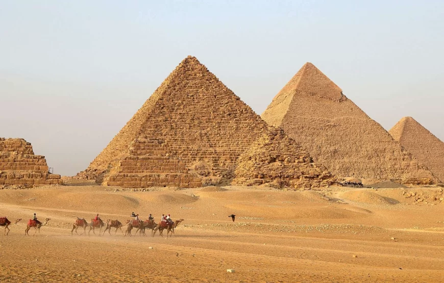 Cairo Excursions to Giza pyramids, Sakkara and Memphis