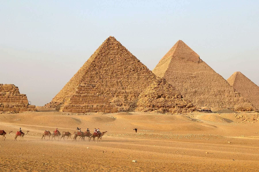 Cairo Excursions to Giza pyramids, Sakkara and Memphis