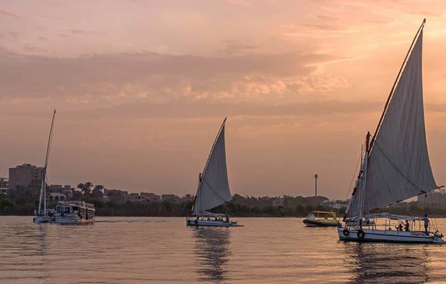 Cairo Local Experience – Felucca, Cart Ride & Walking Tour