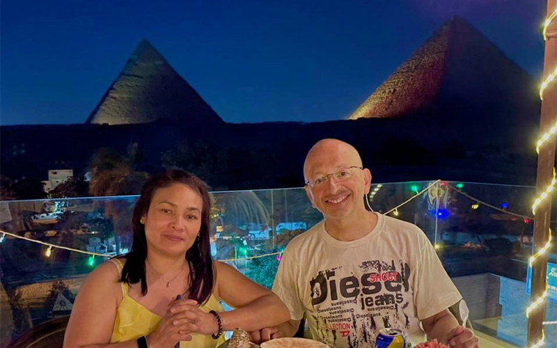 SOUND AND LIGHT SHOW WITH DINNER ON PYRAMIDS VIEW RESTAURANT ROOF