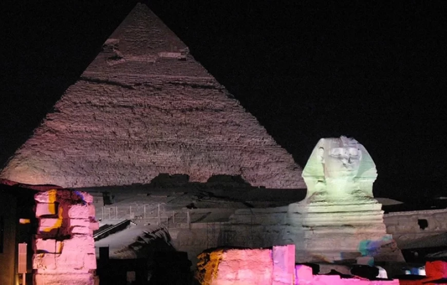 Sound and light show at Giza pyramides