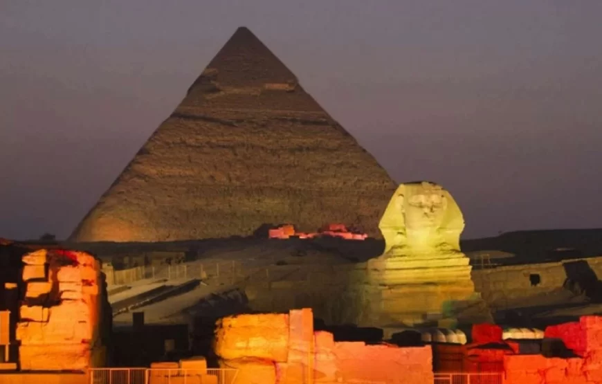 Sound and light show at Giza pyramides