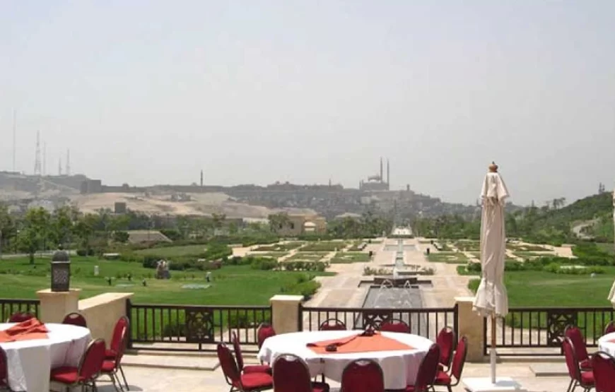 Cairo Day Tour to El Moez street and Al Azhar Park